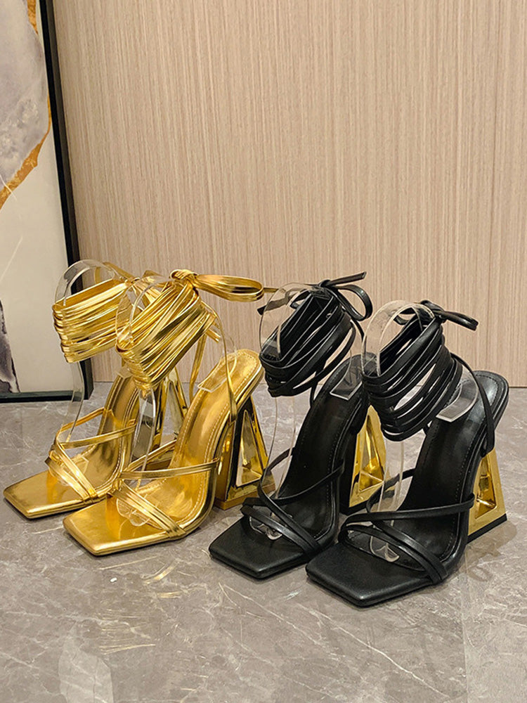 Geo Heel Square Toe Sandals Black / 6
