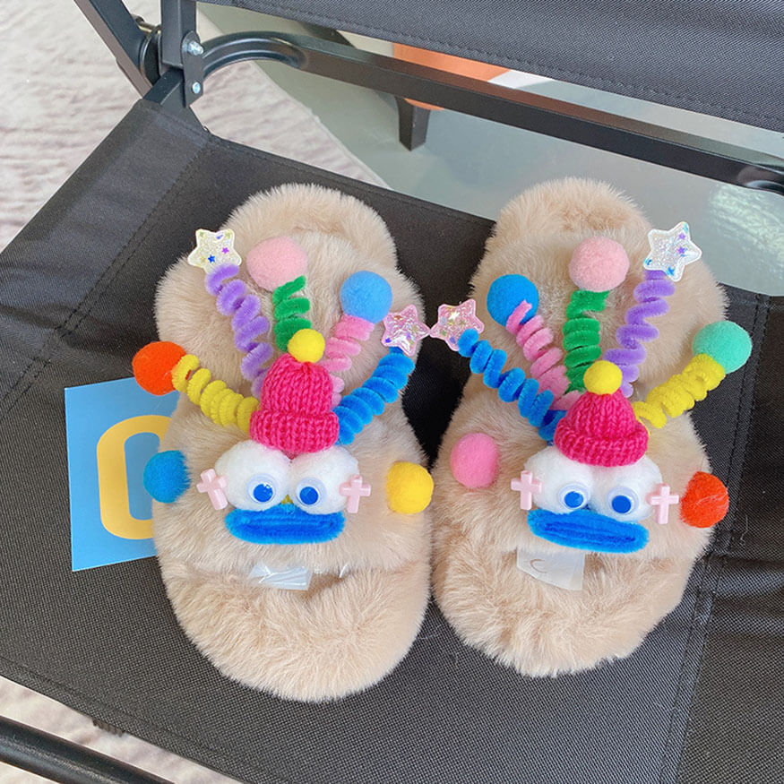 Clown Shaped Fluffy Slippers Khaki / EU:36-37:US Women's 5-6.5