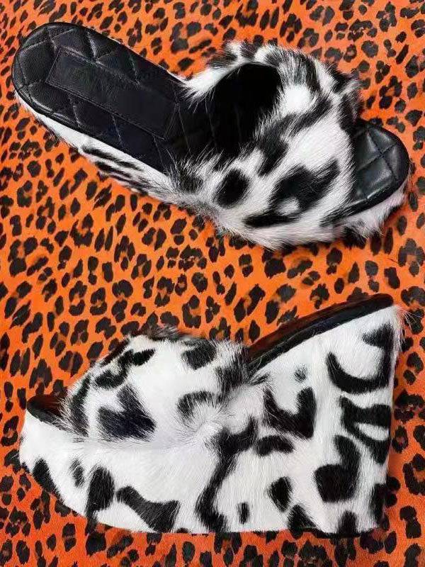 Fluffy Wedge High Heel Sandals Pink / 7.5/8