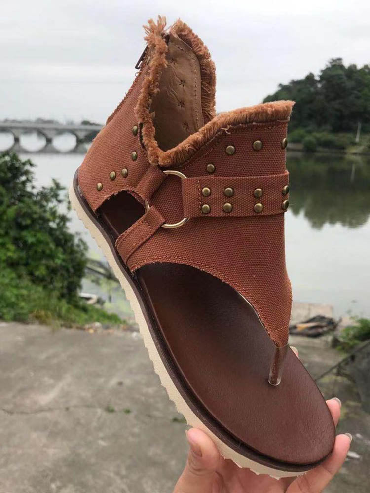 Star Print Studded Sandals White / 5/5.5