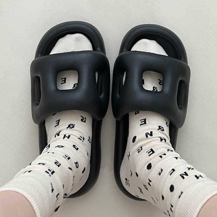 Stylish Hollow Out Slides Black / EU:38-39:US Women's 7-8.5 Men's 4.5-6