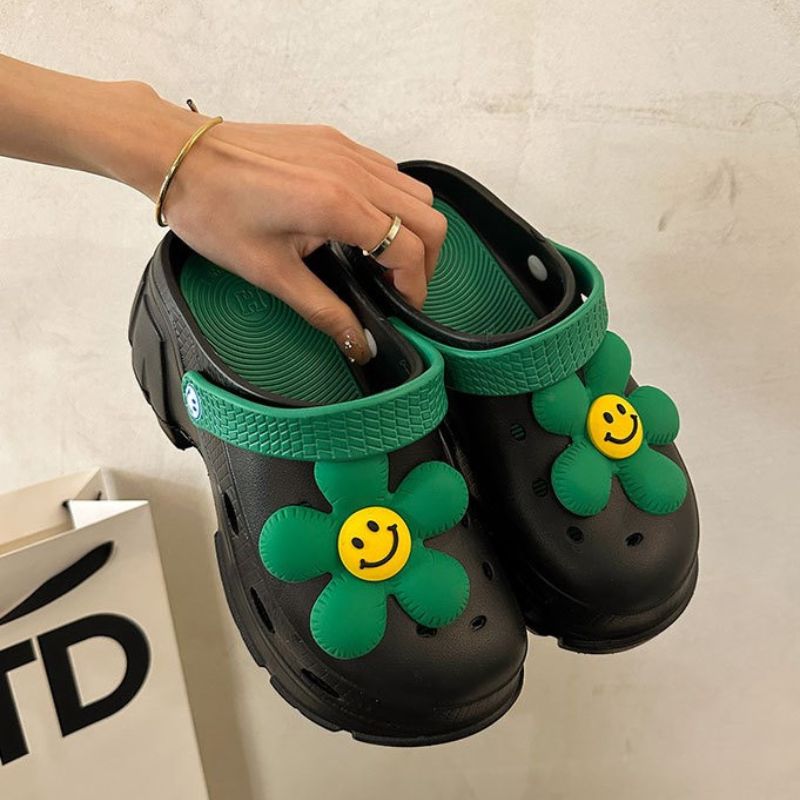 Smile flower Design Garden Clog White / EU:39-40:US Women's 8-9.5 Men's 5.5-7