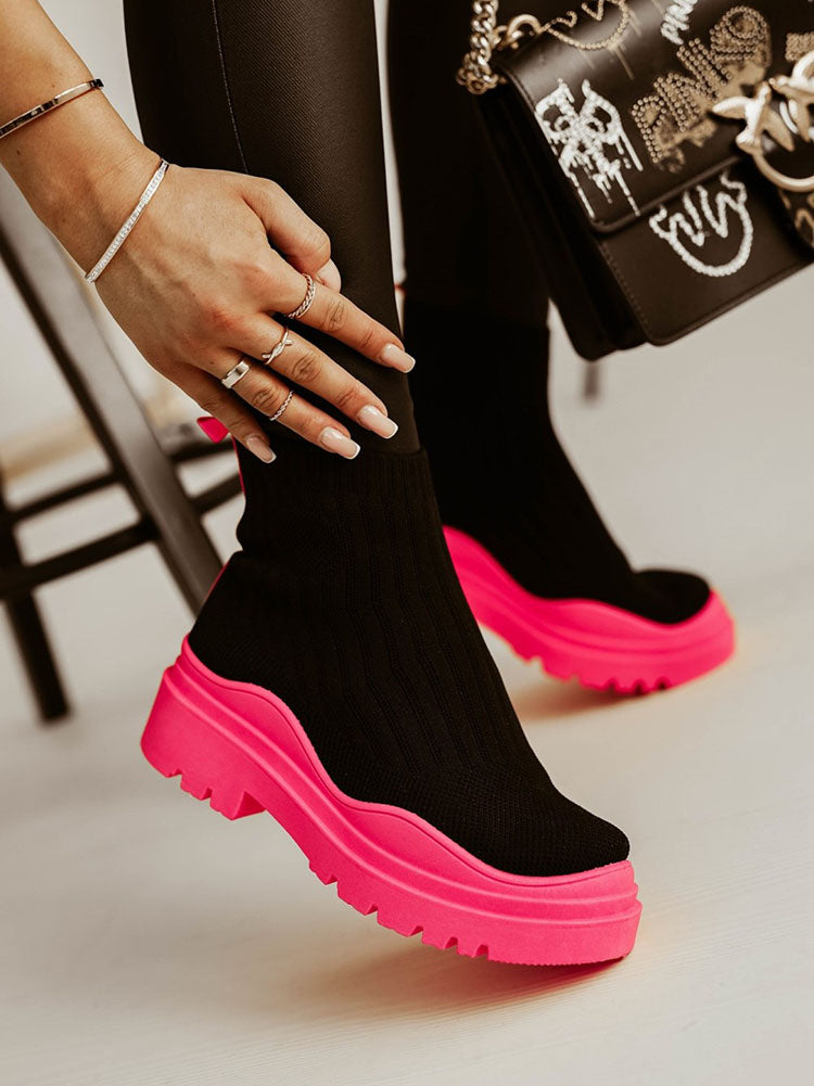 Platform Round Toe Knit Boots Orange / 7.5/8