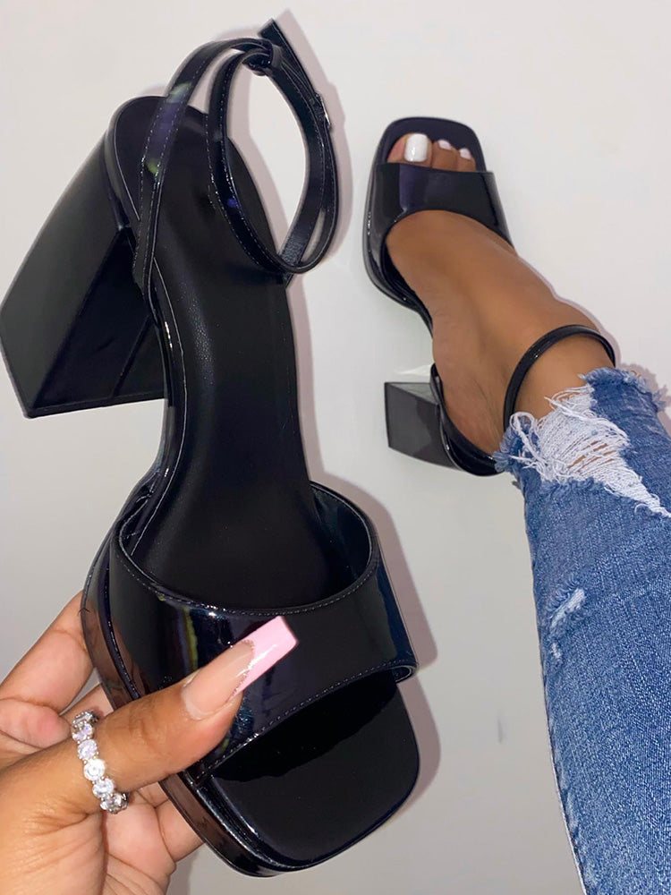 Leather Chunky Heel Sandals Black / 6.5/7