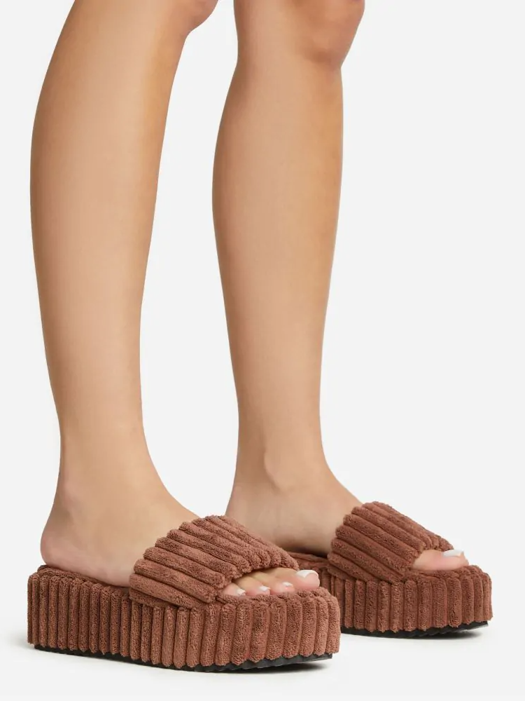 Toweling Platform Slide Black / 7.5/8
