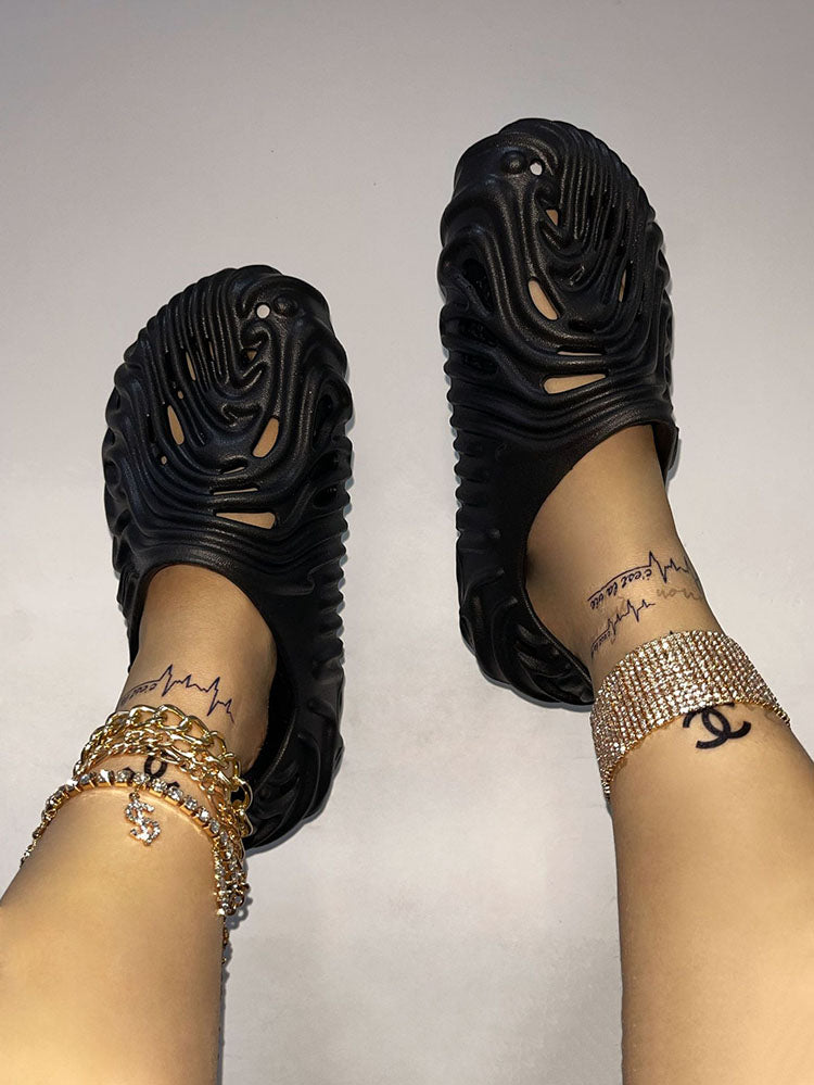 Hollow-Out EVA Sandals Black / M