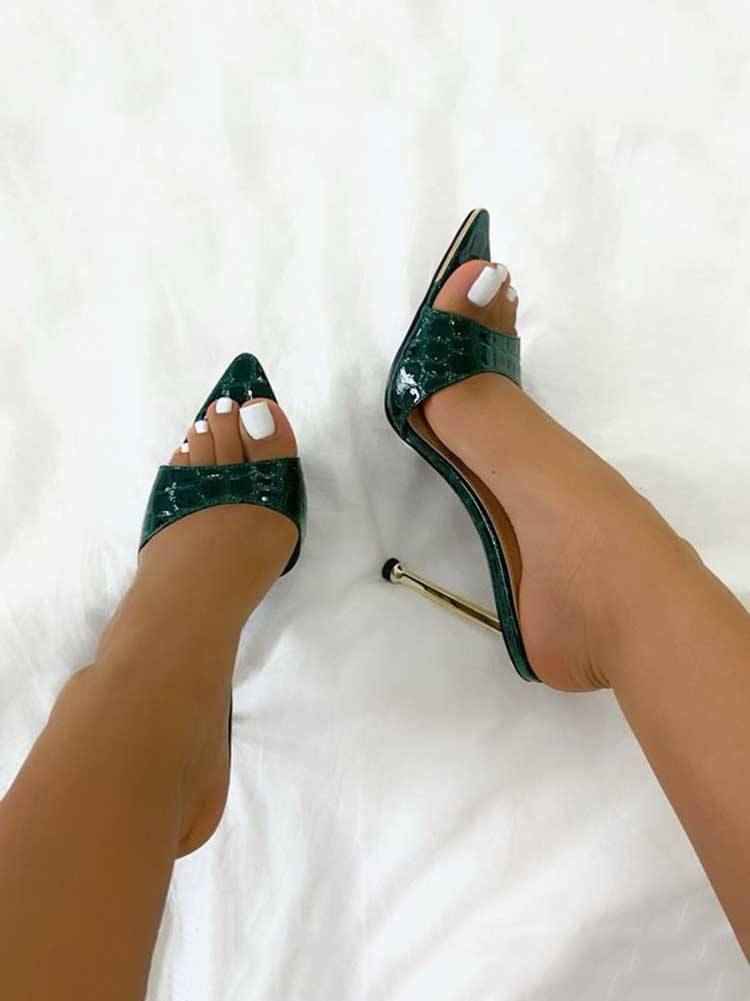 Pointed Toe Slip-On Stiletto Heels Black / 7.5/8