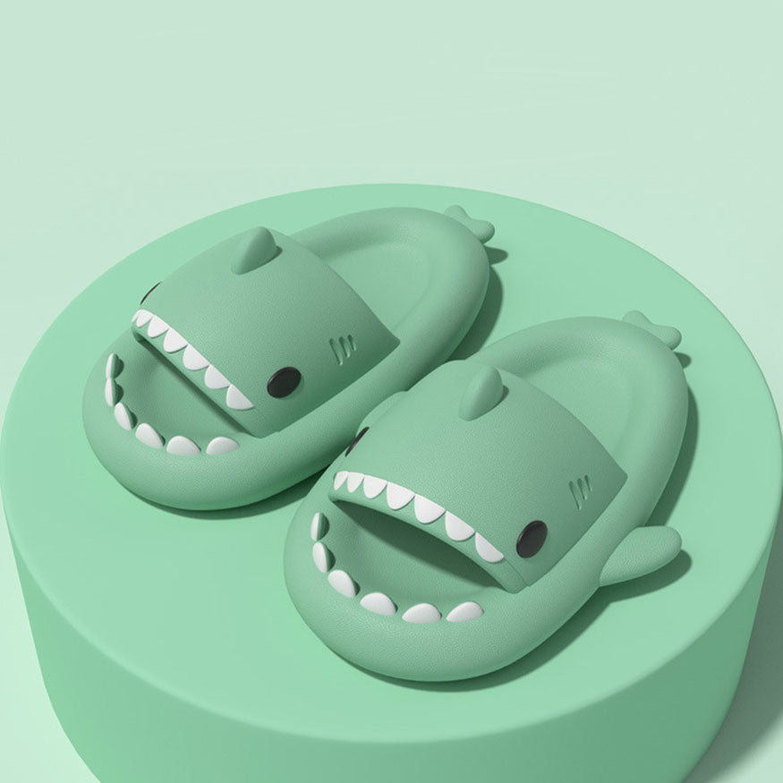 Chunky Platform Shark Shaped Slides Purple / EU:38-39:US Women's 7-8.5 Men's 4.5-6