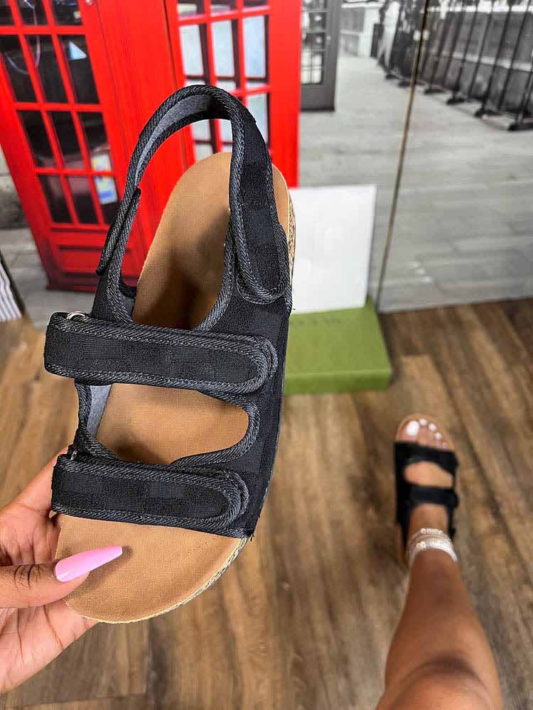 Velcro Flat Sandals Black / 5/5.5
