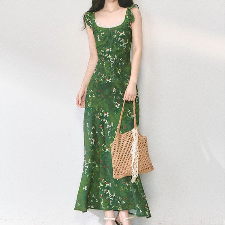 Printed Forest Slim Dresses