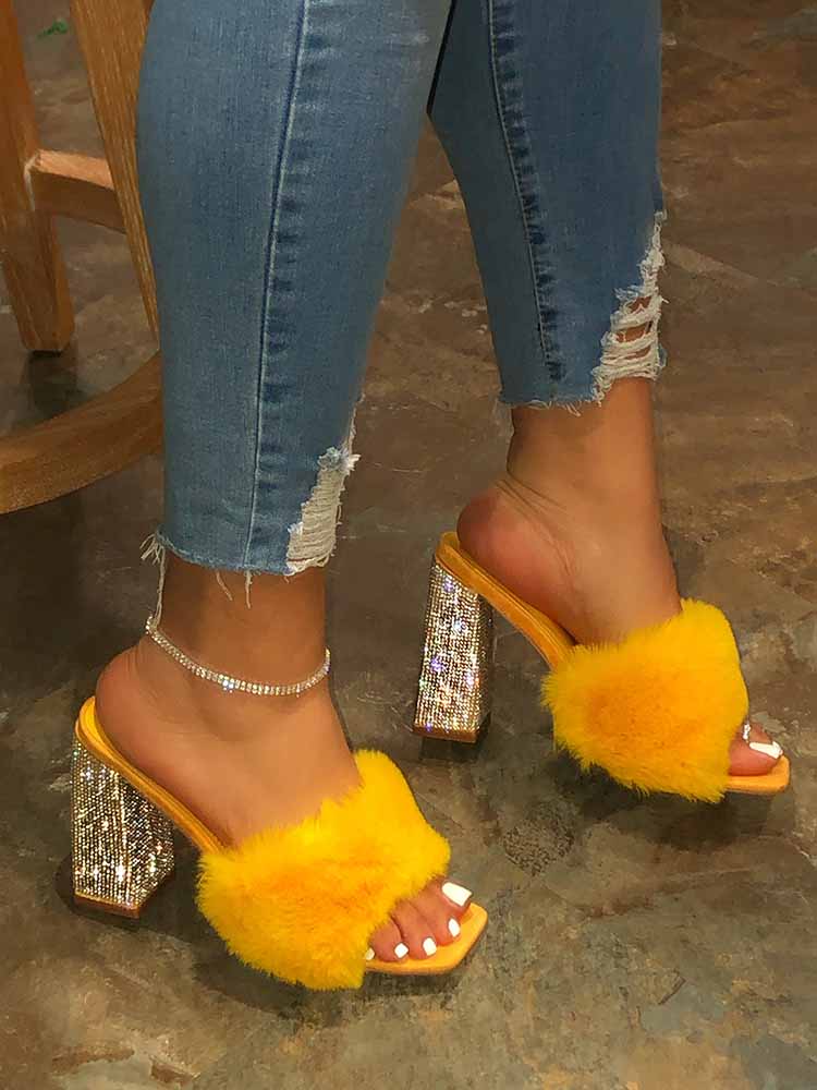 Rhinestone Chunky Heel Furry Sandal Apricot / 7.5/8