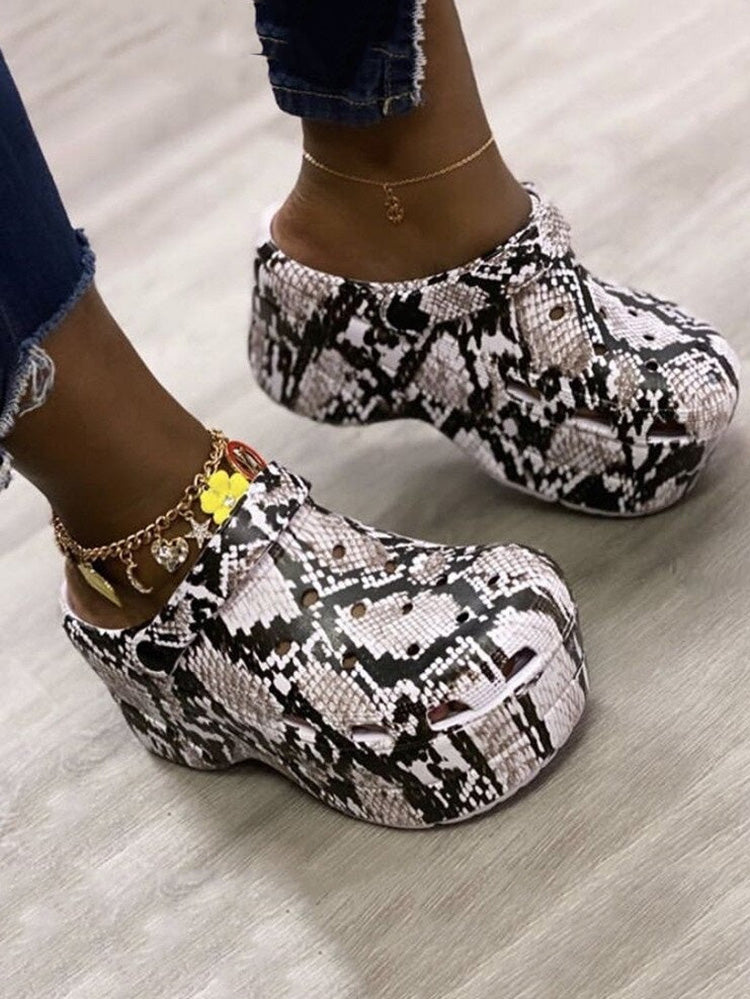 Casual Thick Sole Hole Sandals Camo / 10