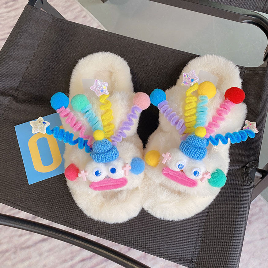 Clown Shaped Fluffy Slippers Khaki / EU:38-39:US Women's 7-8.5 Men's 4.5-6