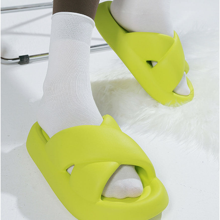 Chunky Platform Cross Slides White / EU:39-40:US Women's 8-9.5 Men's 5.5-7