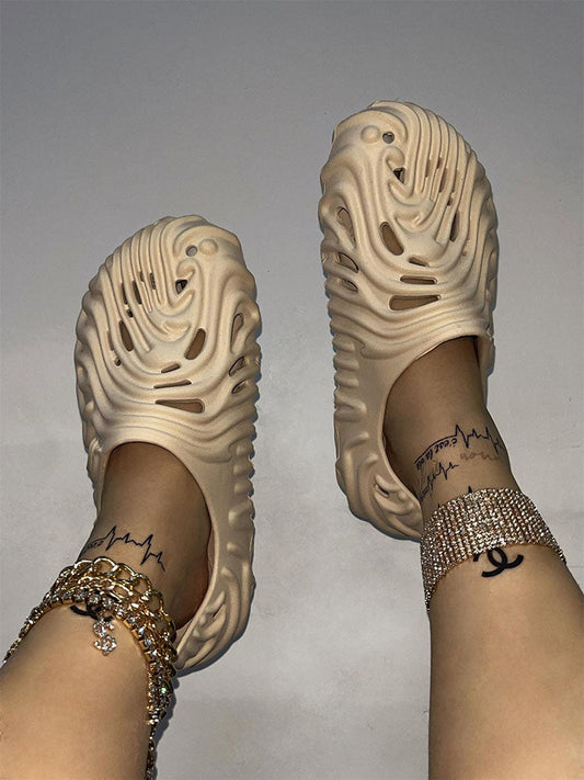 Hollow-Out EVA Sandals Khaki / S