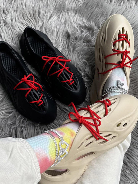 Soft-soled Lace-up Cave Flats Black / 5/5.5