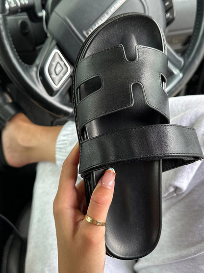 Velcro Strap Flat Sandals Rose / 8.5