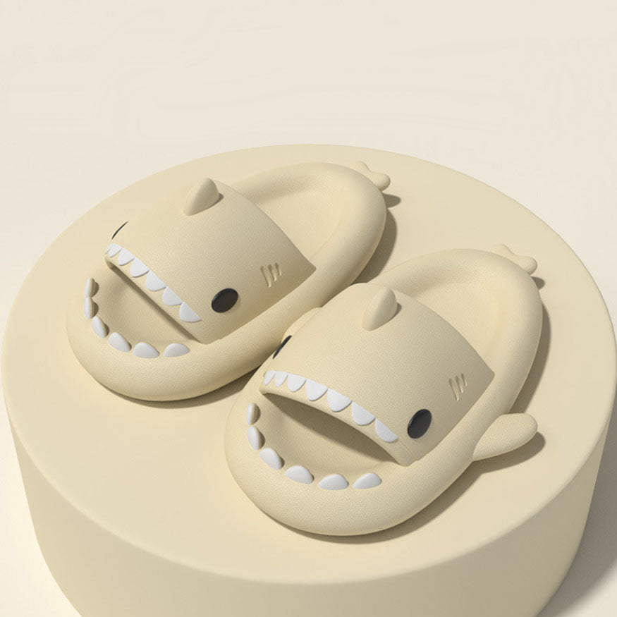 Chunky Platform Shark Shaped Slides Pink / EU:44-45:US Women's 13-14.5 Men's 10.5-12