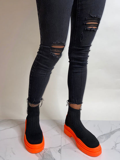Platform Round Toe Knit Boots Green / 10