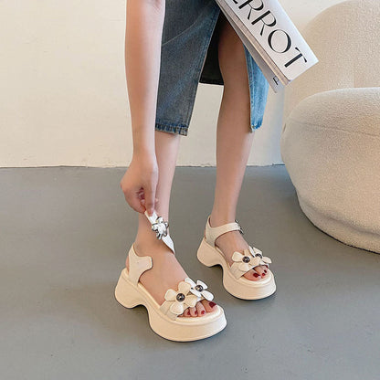 Trendy Flower Sandals Beige / EU:38:US Women's 7-7.5